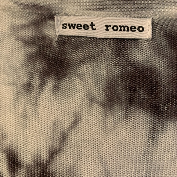 WOMENS Long Cardigan NWT - Picture 4 of 6